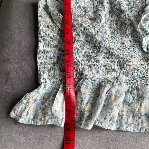 Mine Chic Floral Cottagecore pastel Smocked top M - Picture 7 of 7